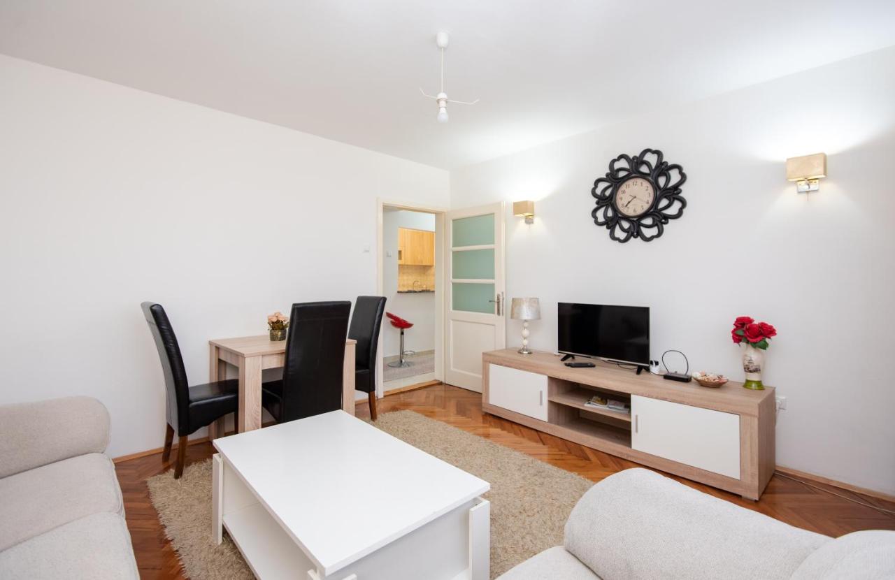 Lubina Apartments SJJ Extérieur photo