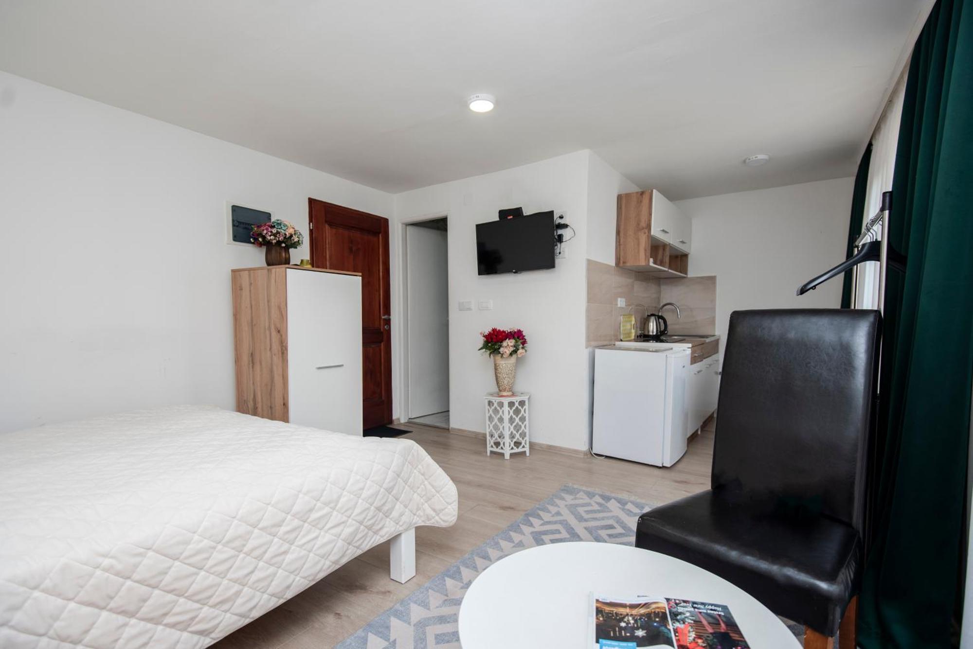 Lubina Apartments SJJ Extérieur photo